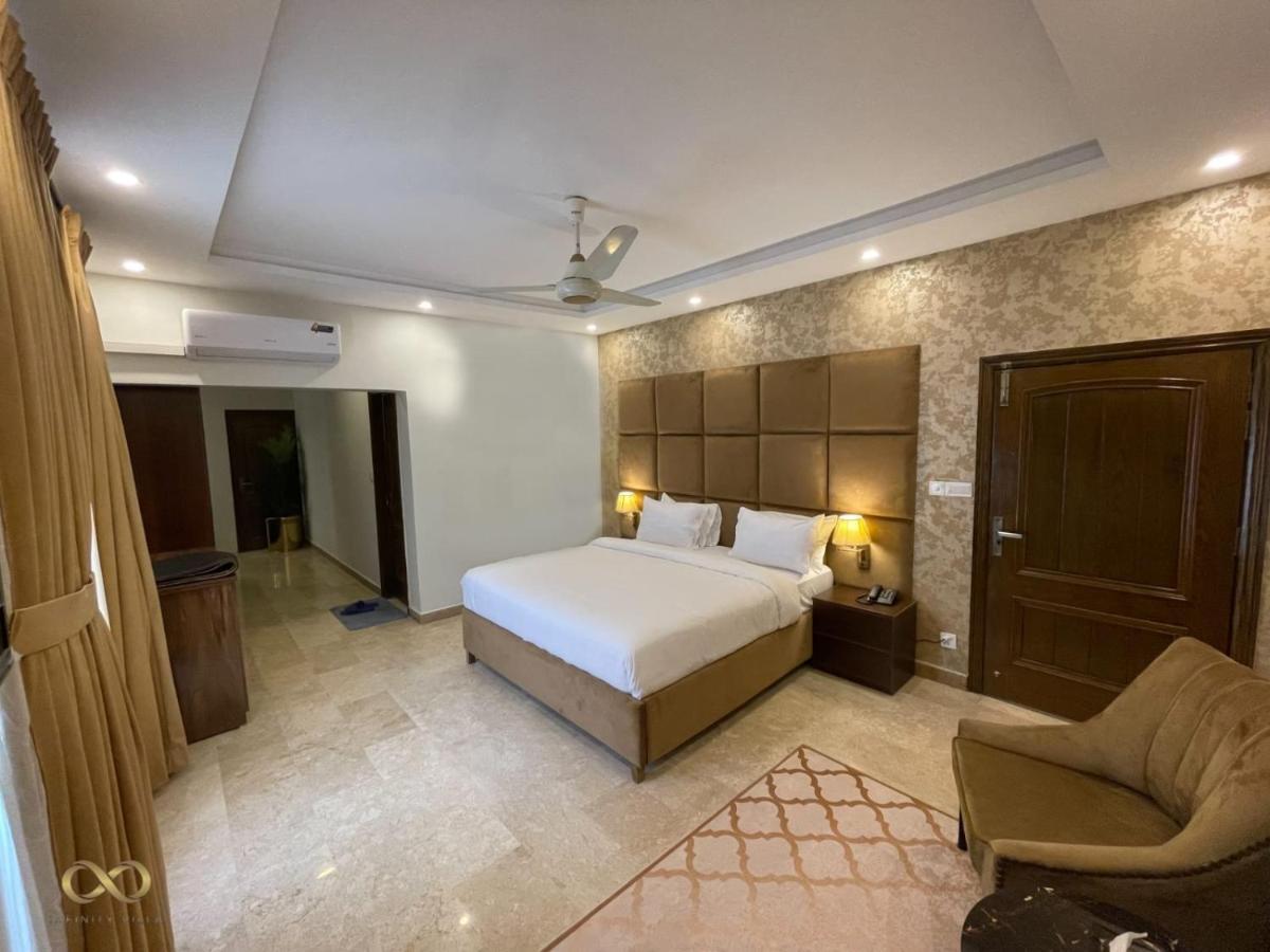 Infinity Villa Exclusive Islamabad Exterior photo